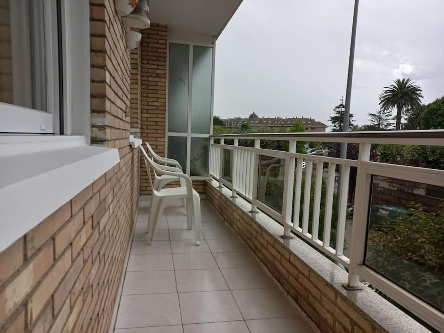 Apartamento En Santander Soleado Y Con Terraza. Eksteriør billede